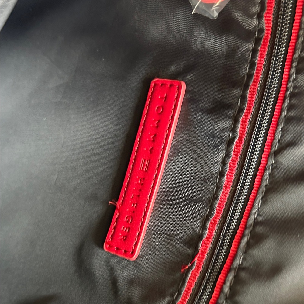 Tommy Hilfiger Women's Geometric Black and Red Shoulder Bag - Picture 10 of 15